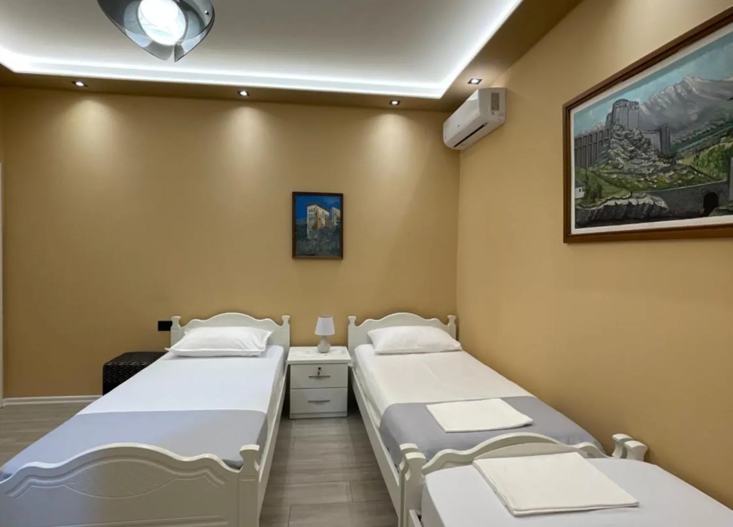 Latifi Guesthouse Gjirokaster Albania