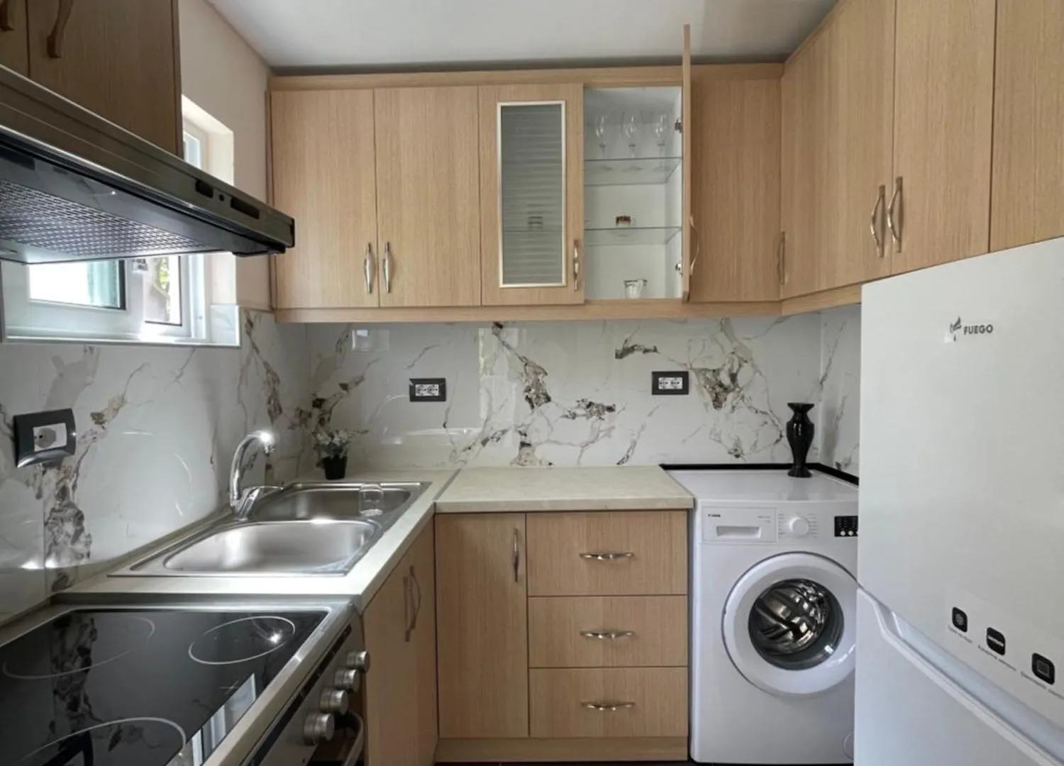 Latifi Guesthouse Gjirokaster