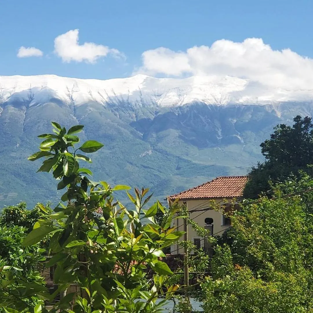 Latifi Guesthouse Gjirokaster 0*,  Albania