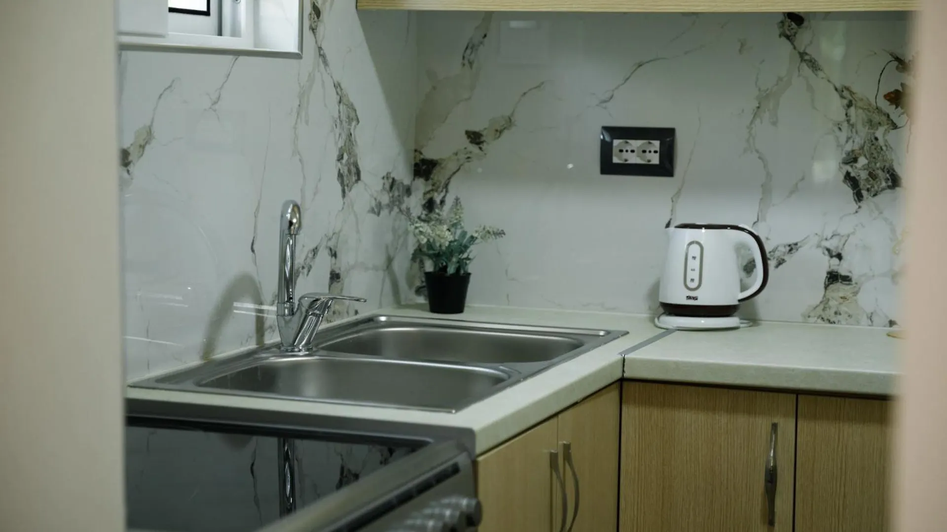 Latifi Guesthouse Gjirokaster